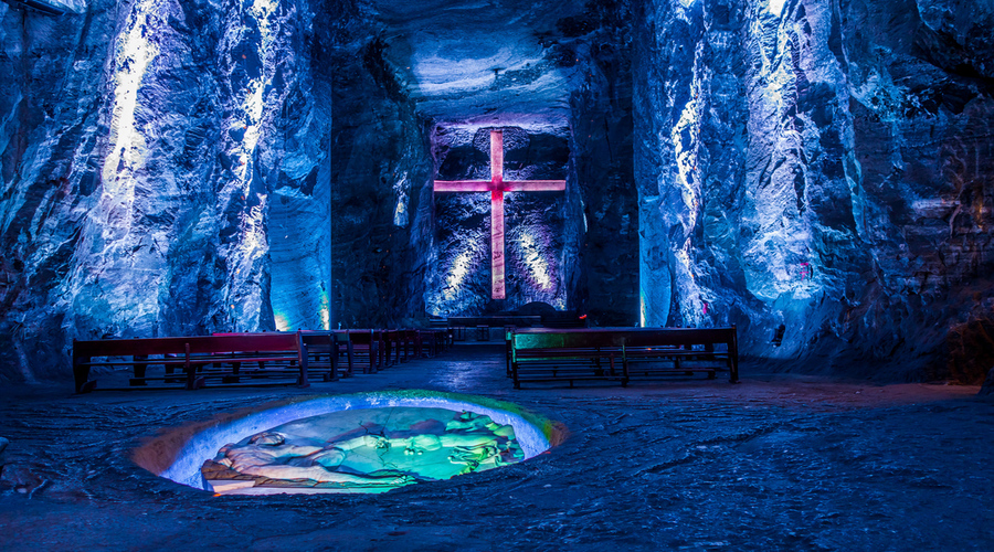 Marble-and-salt-sculptures-at-underground-Salt-Cathedral-Zipaquira