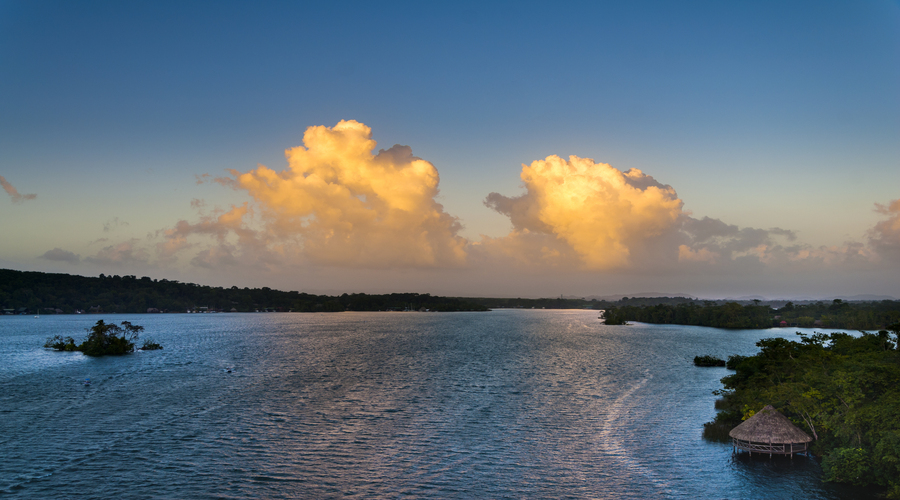  Rio Dulce