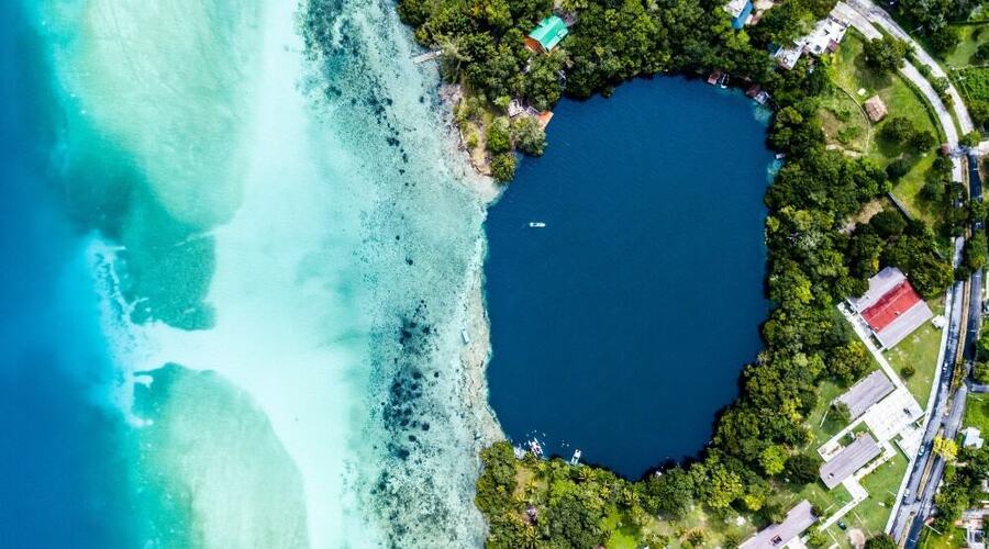 La laguna Bacalar Tour siti archeologici Maya e lagune in Messico di 7 giorni