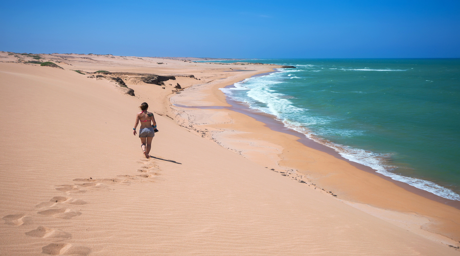 Dune-dei-Tarocchi-vicino-a-Punta-Gallinas-e-il-punto-settentrionale-del-Sud-America-La-Guajira-Colombia