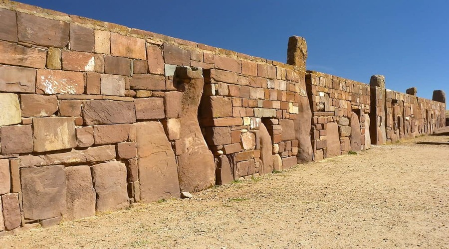 Tiwanaku-muro di cinta