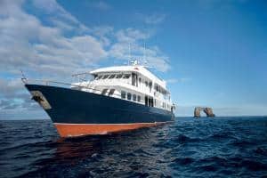 Crociere Sub Galapagos-yacht-Galapagos-Master