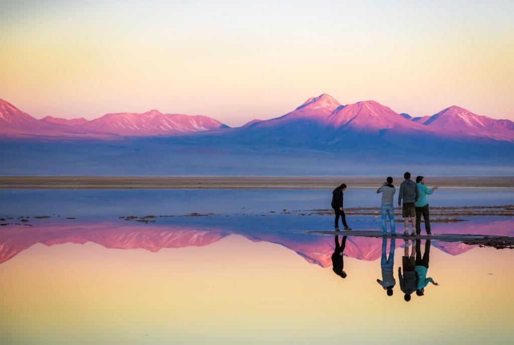 deserto atacama-persone a specchio