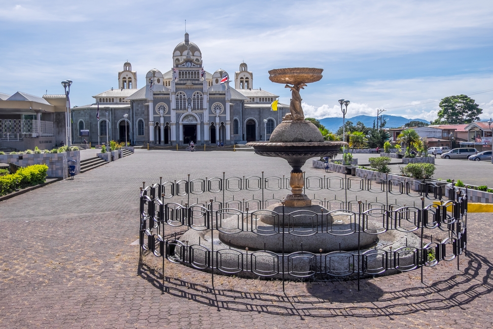 Cartago Angels square and Basilica of Our Lady of the Angels, in the urban center of the city.