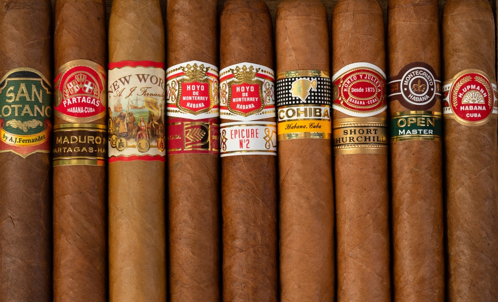 Collection-of-Luxurious-Cuban-cigar