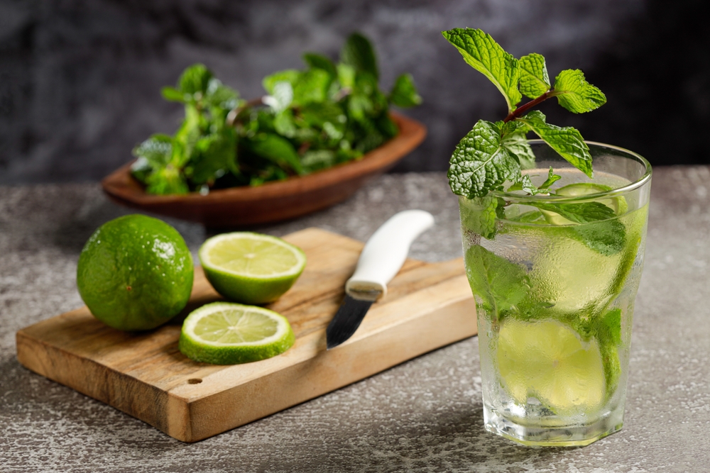 Mojito.-Drink-made-with-lemon-mint-and-rum