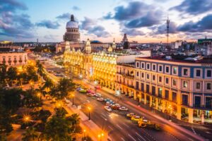 The-Gran-Teatro-de-La-Habana-and-El-Capitolio-at-sunset-Havana