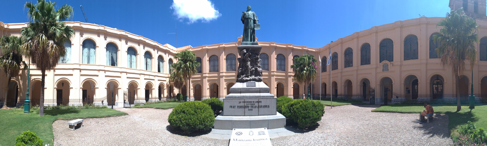 Manzana-Jesuitica-panoramic-of-courtyard-of-Jesuit-block-and-Obispo-Trejo-statue-in-Cordoba-Argentina