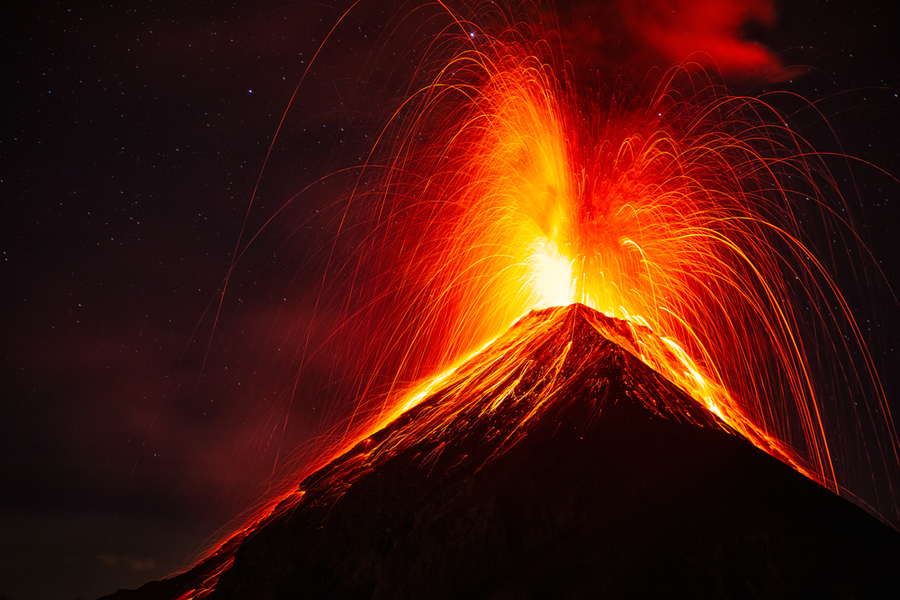 Guatemala Vulcani: Un Viaggio tra le Montagne di Fuoco