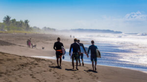 Costa Rica Mare: Guida a Spiagge e Sport Acquatici